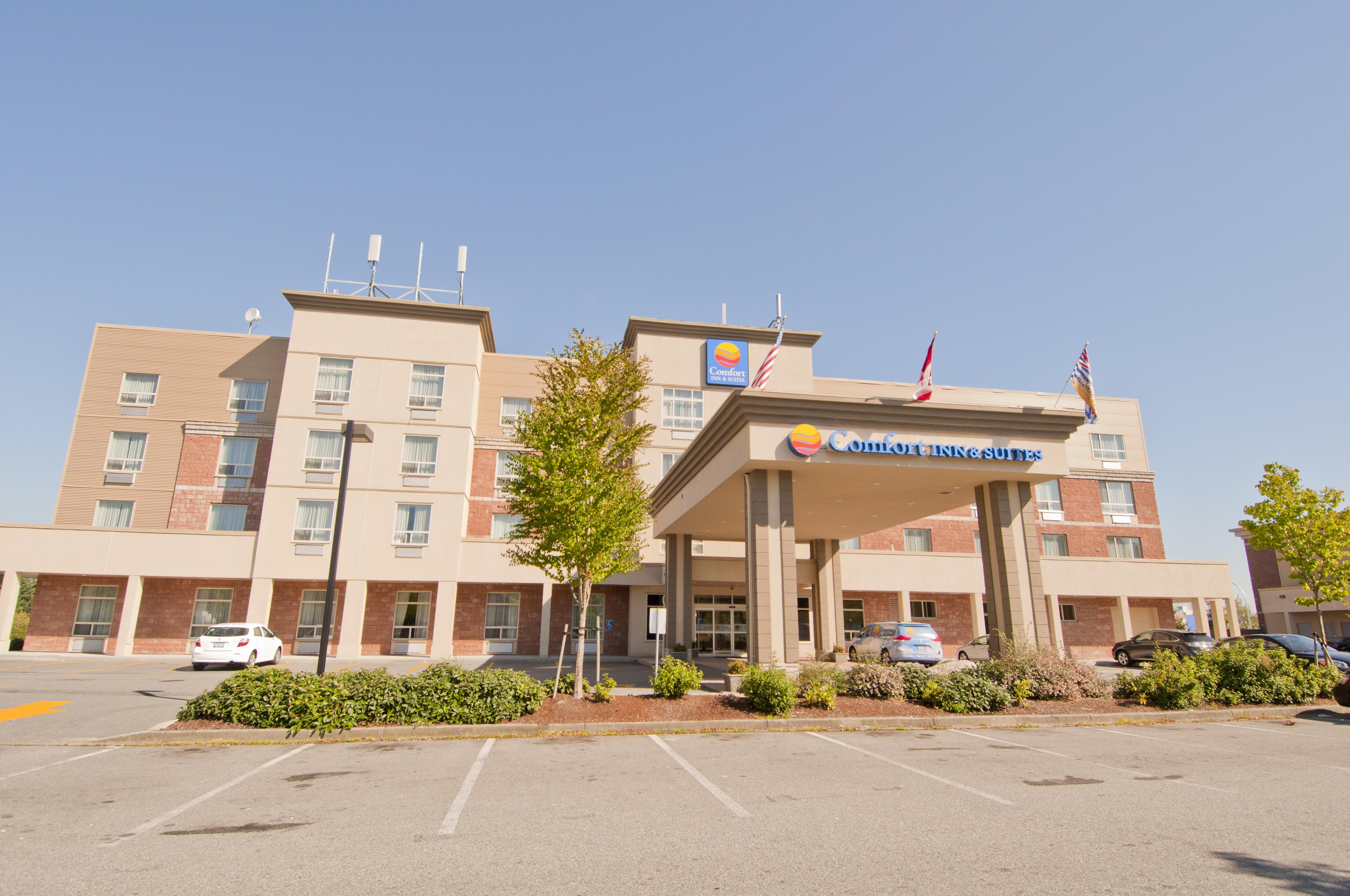 Comfort Inn & Suites Surrey Exterior foto